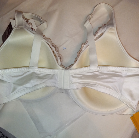NWT Sz.42D Women's Playtex Bra - Picture 6 of 8
